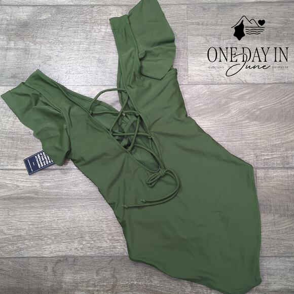 Blooming Jelly Lace Up Ruffle Shoulder One Piece Swimsuit Size M - Picture 7 of 7